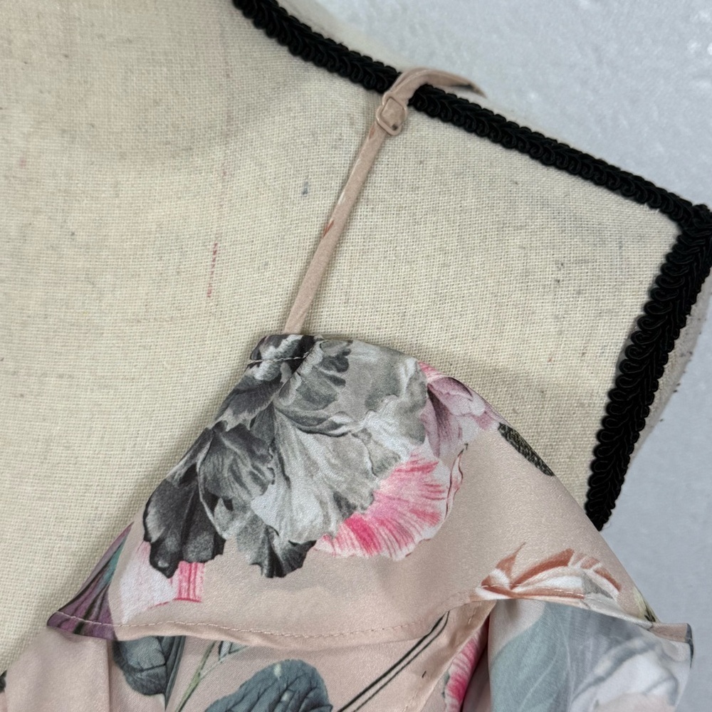 Revolve Majorelle Salsa Dress in Pink Bellbird size small Ruffle Cold Shoulder - Picture 7 of 16